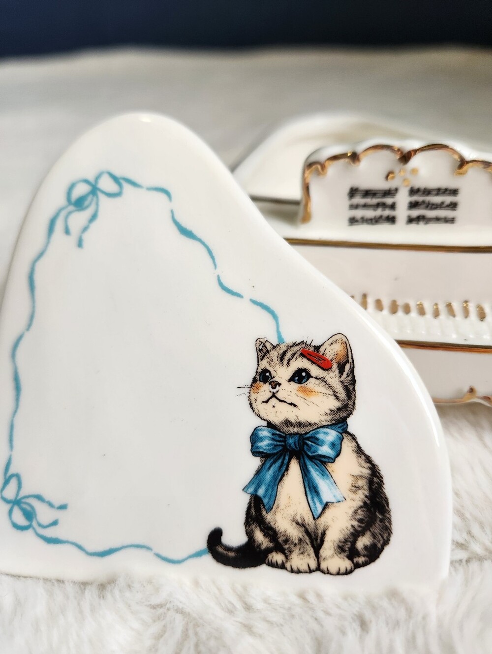 NEW Urban Outfitters Piano Shaped Ceramic Trinket Box - Picture 5 of 12